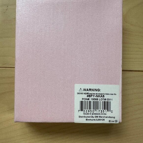 NIB Y2K Butterfly Rhinestone Necklace – Pink Pendant on Silver Chain - Picture 4 of 6